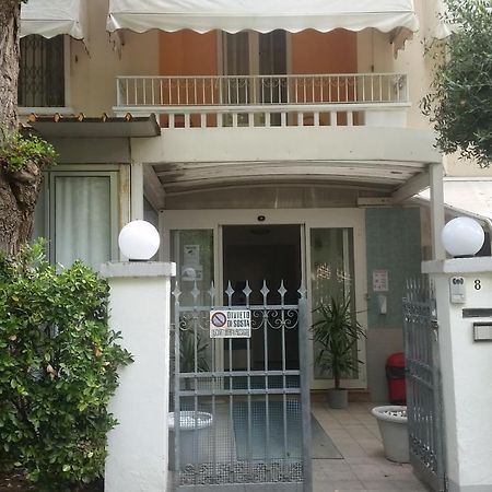Hotel Manolita Rimini Luaran gambar