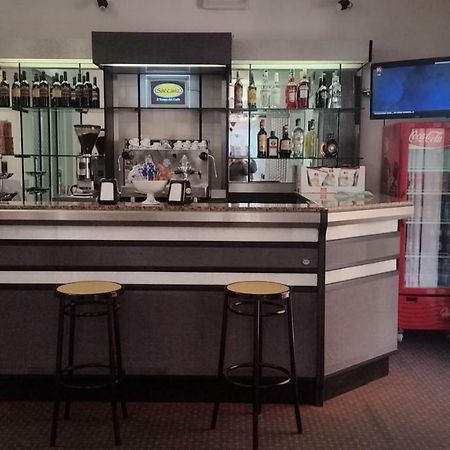 Hotel Manolita Rimini Luaran gambar