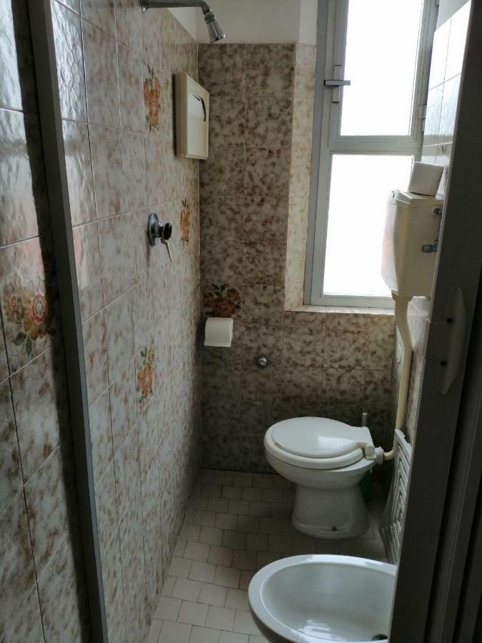 Hotel Manolita Rimini Luaran gambar