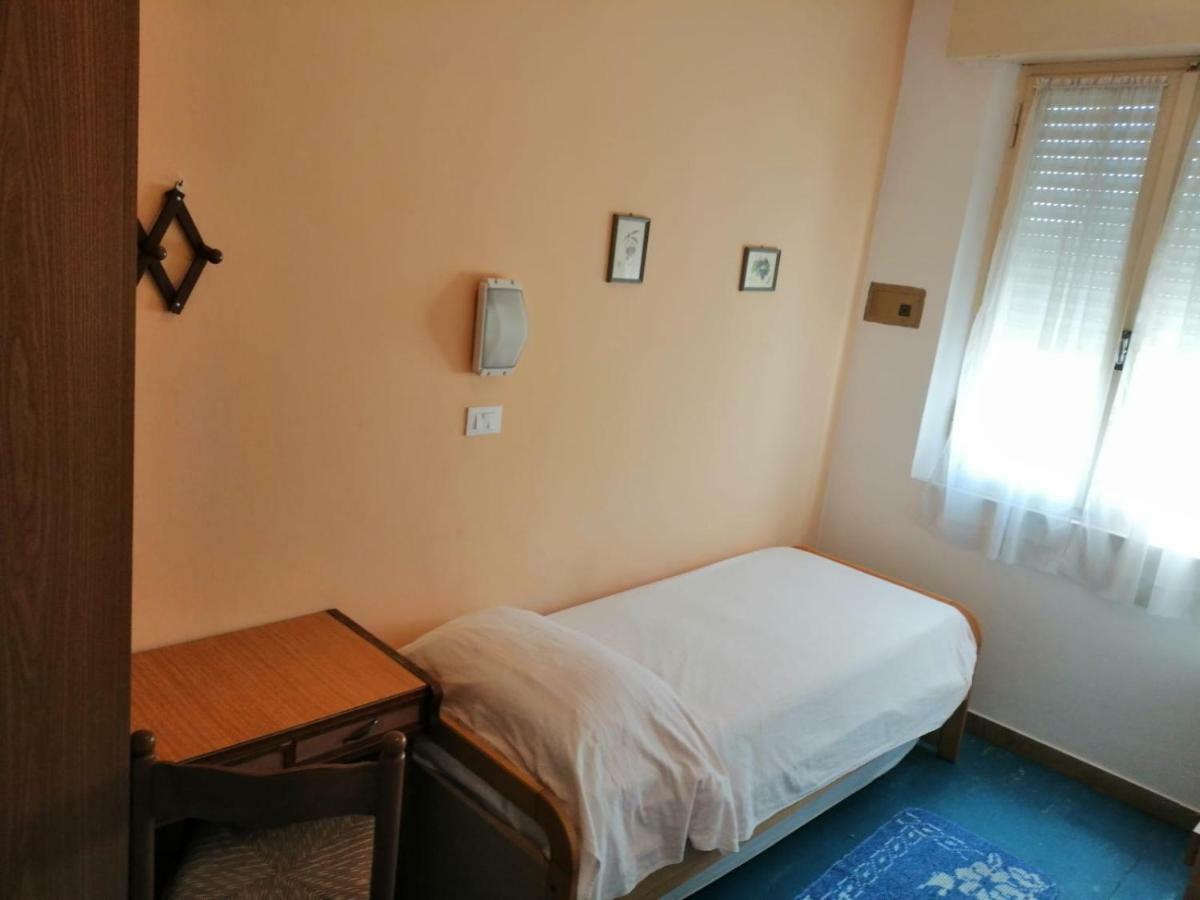 Hotel Manolita Rimini Luaran gambar